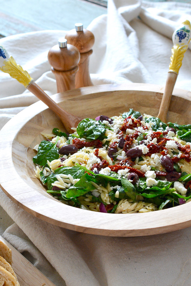 Spinach & Orzo Salad (Video) ciaochowbambina.com