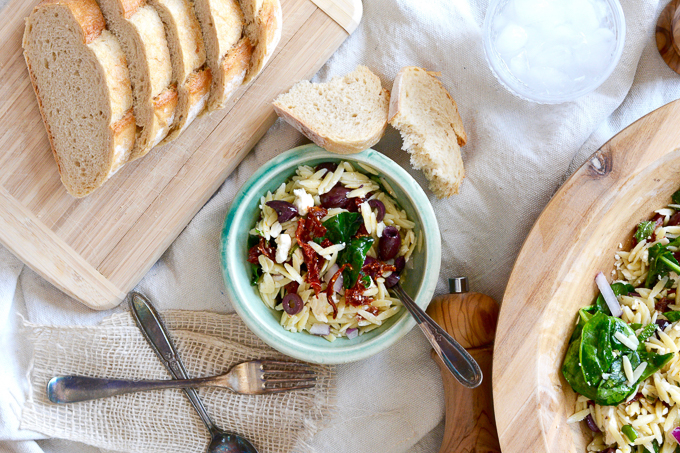 Spinach & Orzo Salad (Video) ciaochowbambina.com