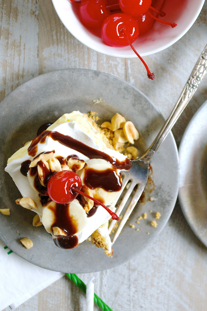 Banana Split Cake ciaochowbambina.com