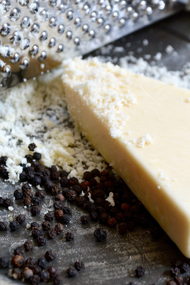 Fusilli Cacio E Pepe ciaochowbambina.com