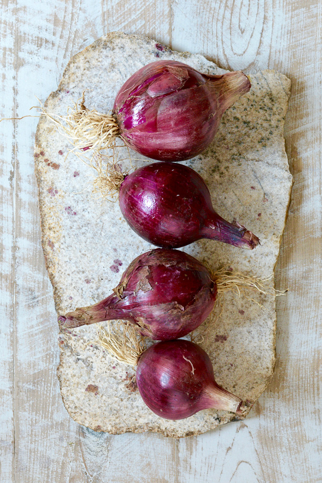 Spicy Pickled Red Onions ciaochowbambina.com