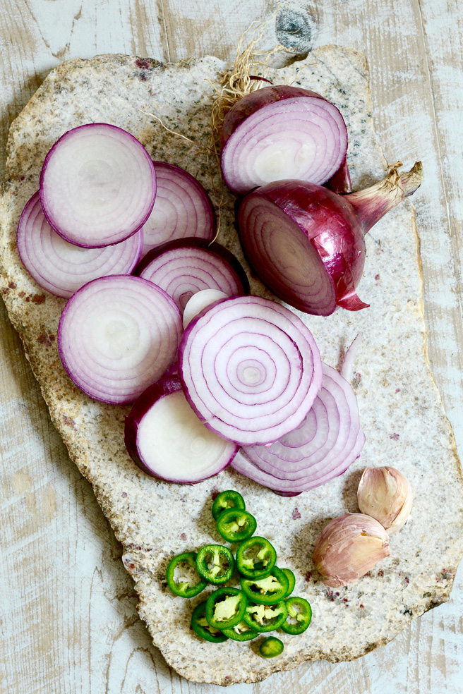 Spicy Pickled Red Onions ciaochowbambina.com