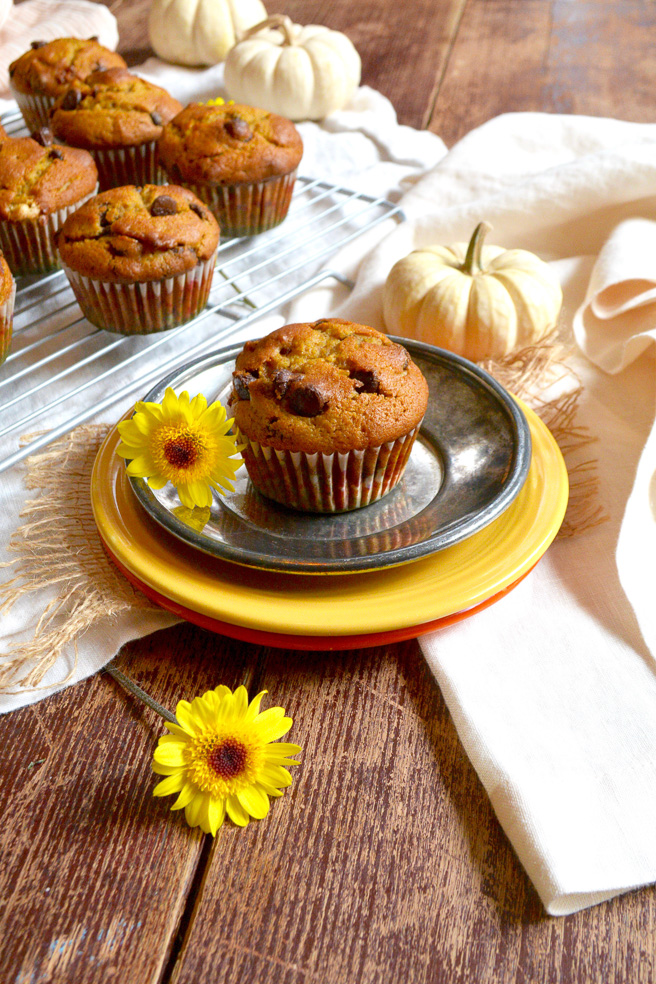 pumpkin-chocolate-chip-bacon-muffins ciaochowbambina.com