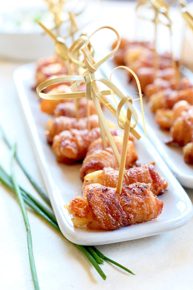 bacon-wrapped-tater-tots-with-sour-cream-chive-dipping-sauce ciaochowbambina.com