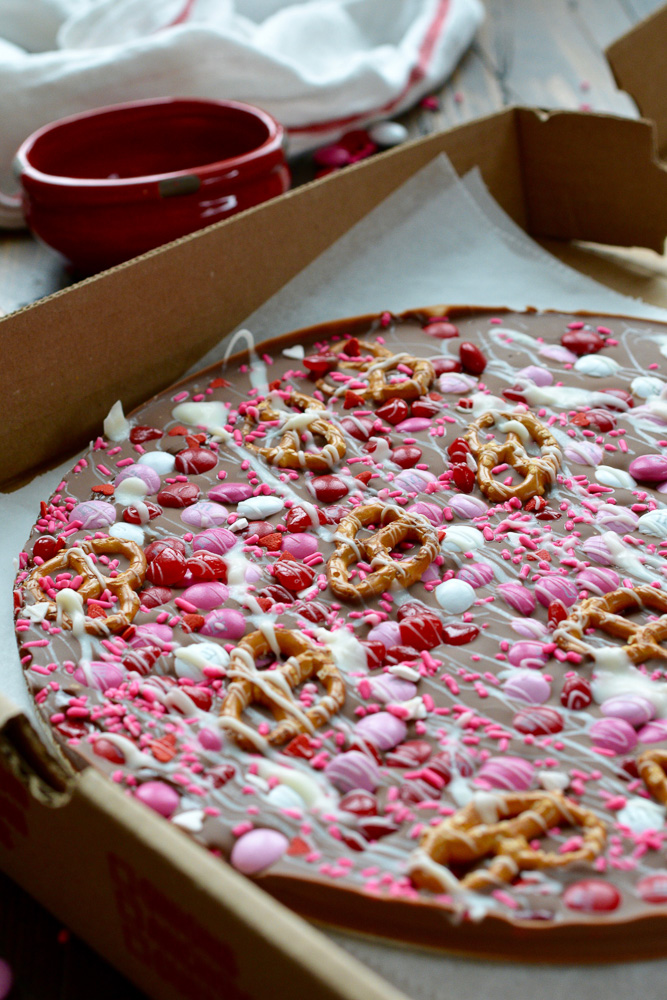 Milk Chocolate Valentine's Pizza ciaochowbambina.com