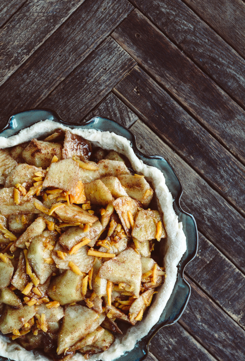 Apple Cheddar Pie ciaochowbambina.com