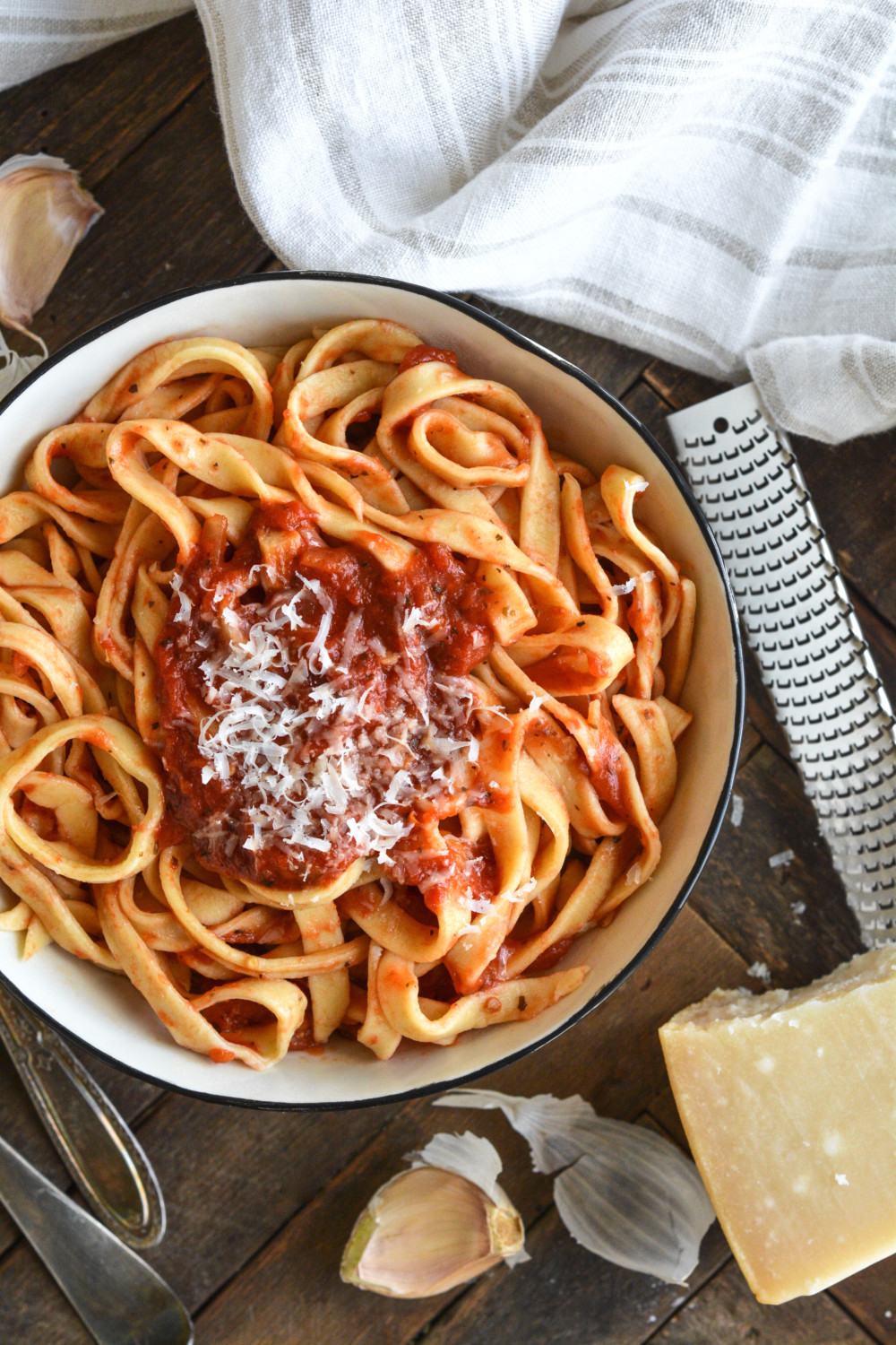 Handmade Fettuccine with Easy Marinara ciaochowbambina.co