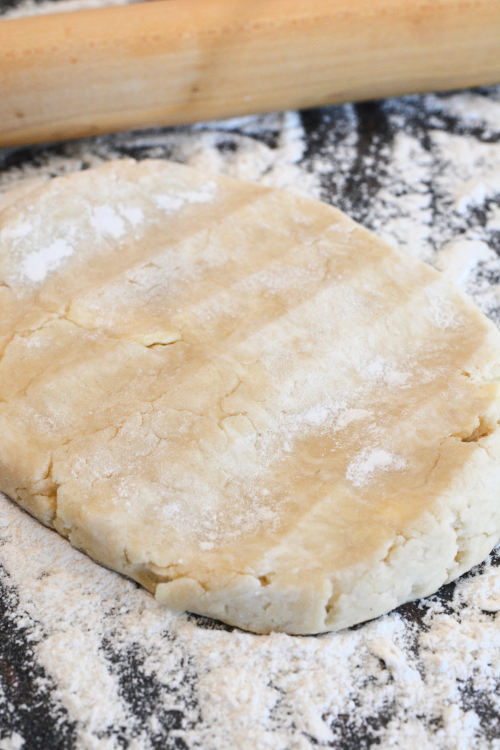 Classic Strawberry Rhubarb Pie ciochowbambina.com