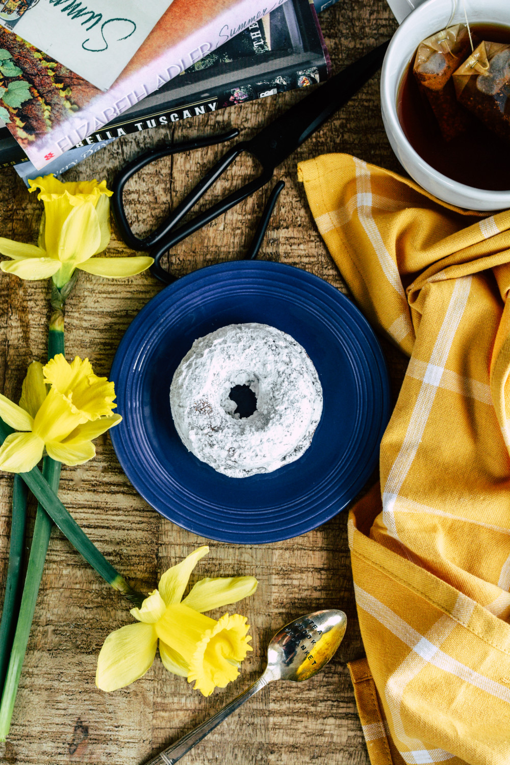 Baked Powdered Doughnuts ciaochowbambina.com