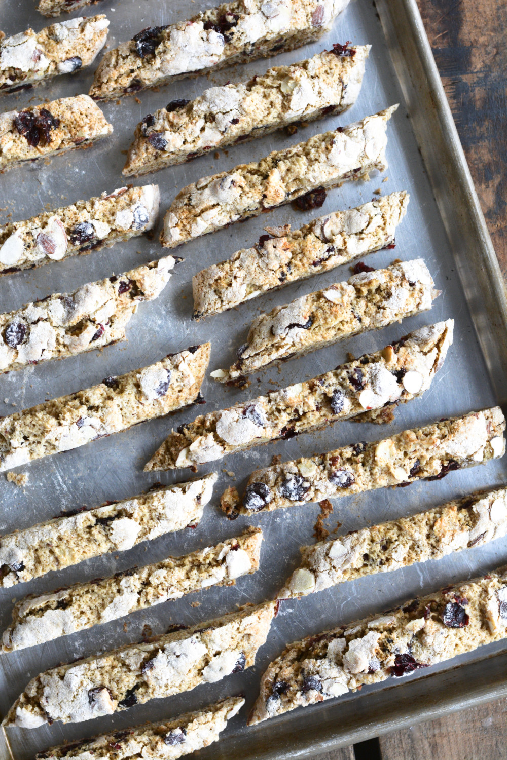 Cranberry Almond Biscotti ciaochowbambina.com