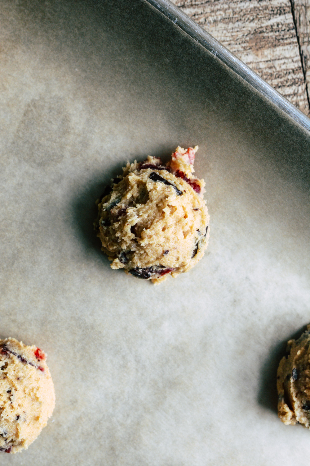 Chocolate Chunk Strawberry Ice Cream Sandwiches ciaochowbambina.com