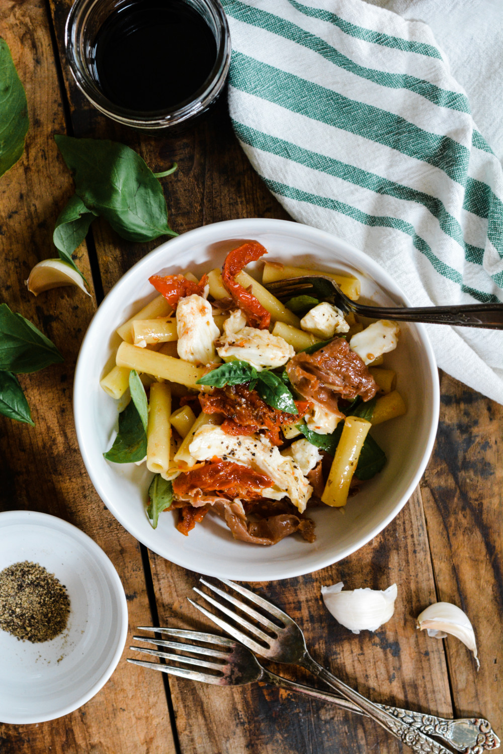 Ziti with Fresh Mozzarella, Sun-Dried Tomatoes & Prosciutto ciaochowbambina.com