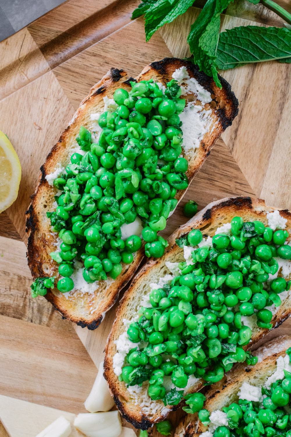 Minty Pea and Boursin Bruschetta 